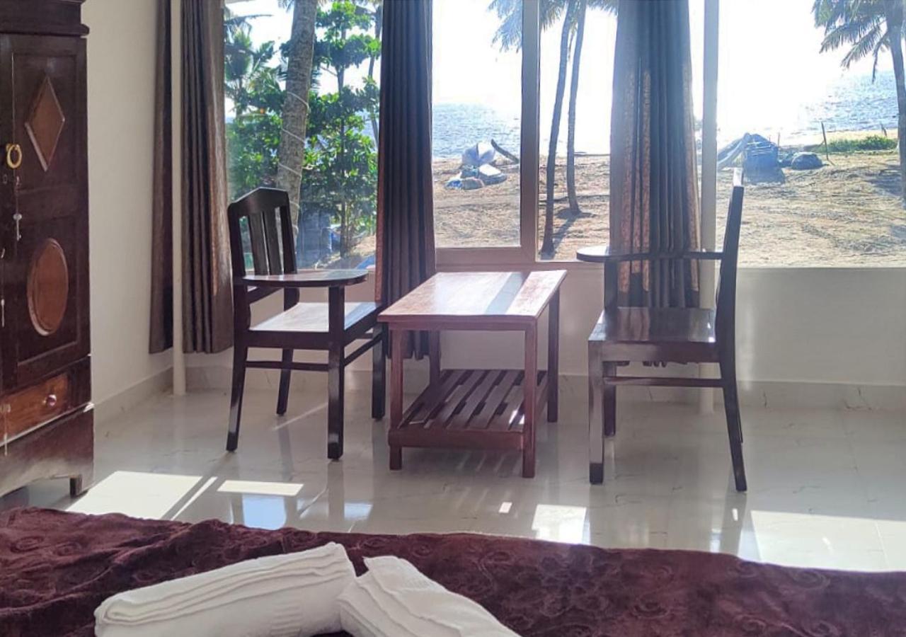 Marari Blue Whale Beach House Alappuzha Luaran gambar