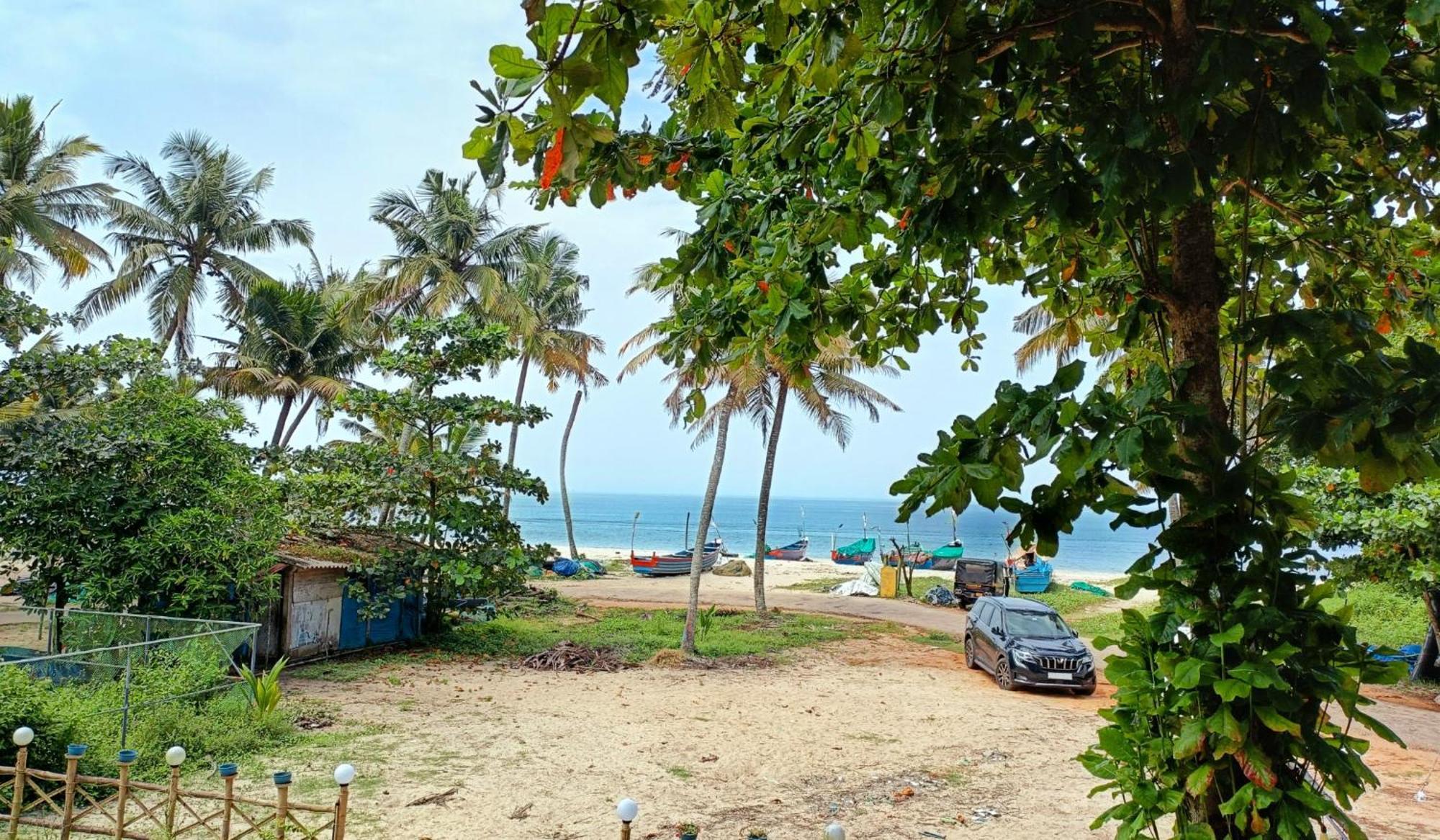 Marari Blue Whale Beach House Alappuzha Luaran gambar